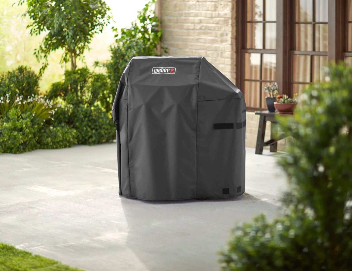 Weber Grilling Tools & Accessories 48-in W x 42-in H Black Gas Grill Cover 4 Weber Grilling Tools & Accessories 48-in W x 42-in H Black Gas Grill Cover - Image 4