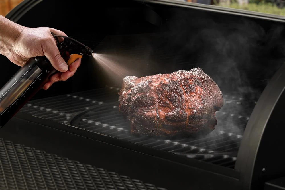 Oklahoma Joe's Grilling Tools & Accessories Oklahoma Joe's 2-in-1 Spray Injector 8 Oklahoma Joe's Grilling Tools & Accessories Oklahoma Joe's 2-in-1 Spray Injector - Image 8