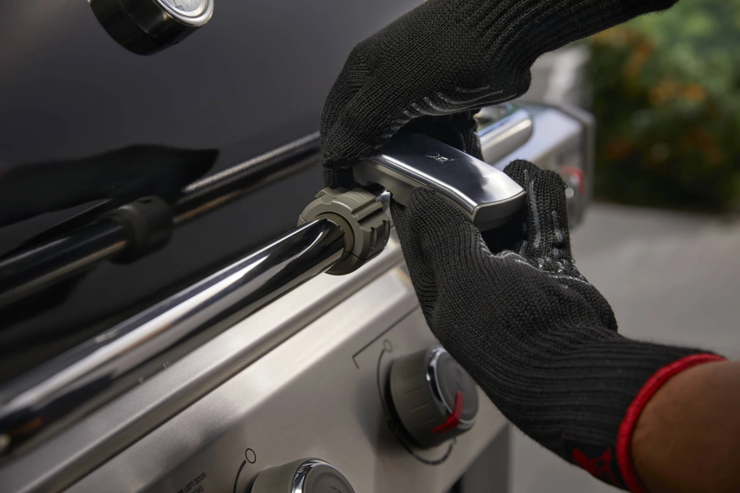 Weber Grilling Tools & Accessories LED Mounting Bracket Grill Light 5 Weber Grilling Tools & Accessories LED Mounting Bracket Grill Light - Image 5