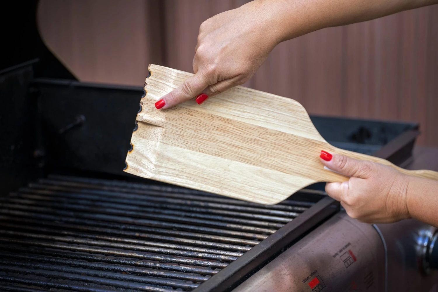 Blue Rhino Grilling Tools & Accessories Wood 19.2-in Grill Cleaning Block 4 Blue Rhino Grilling Tools & Accessories Wood 19.2-in Grill Cleaning Block - Image 4