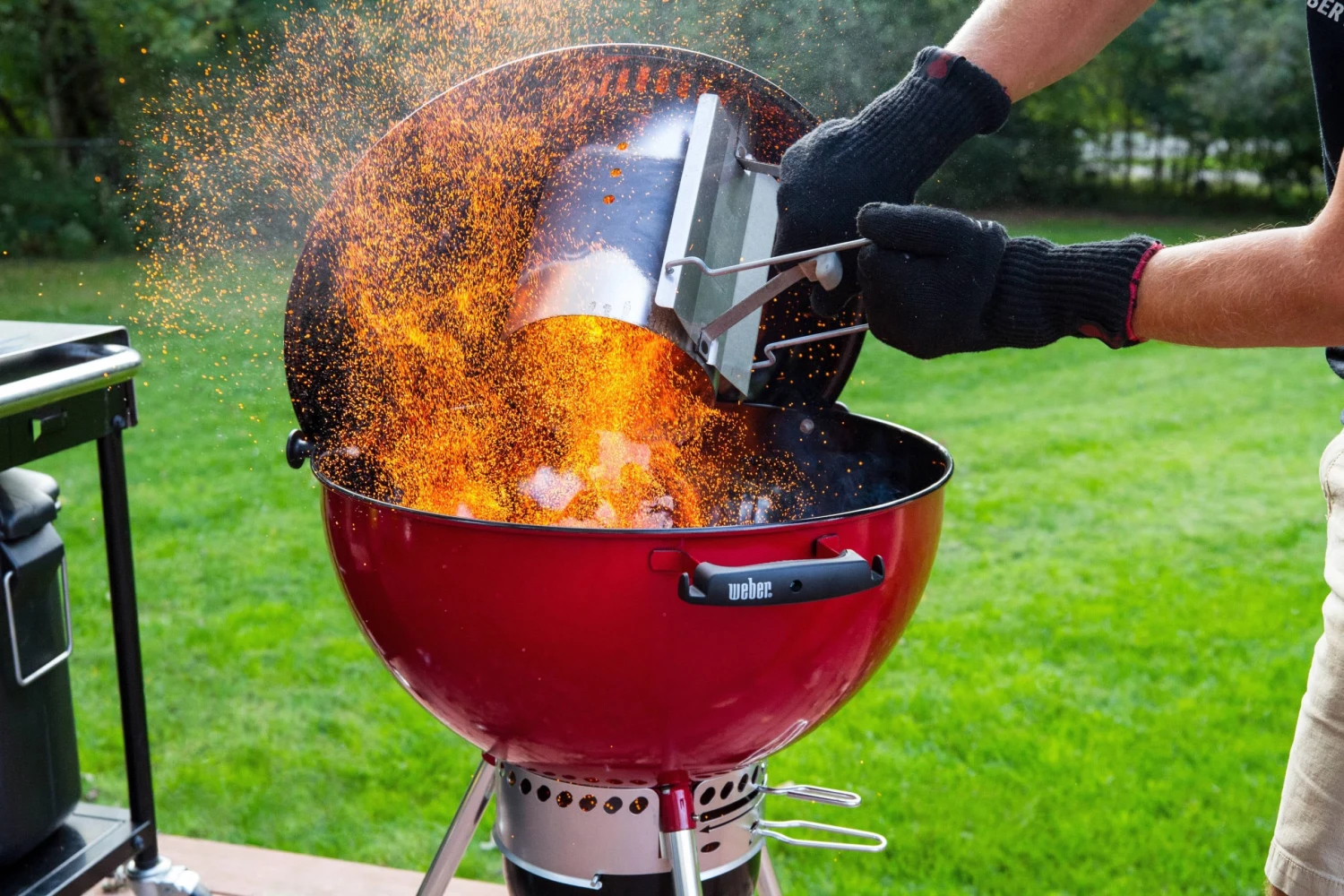 Weber Grilling Fuels Chimney 10 Weber Grilling Fuels Chimney - Image 10